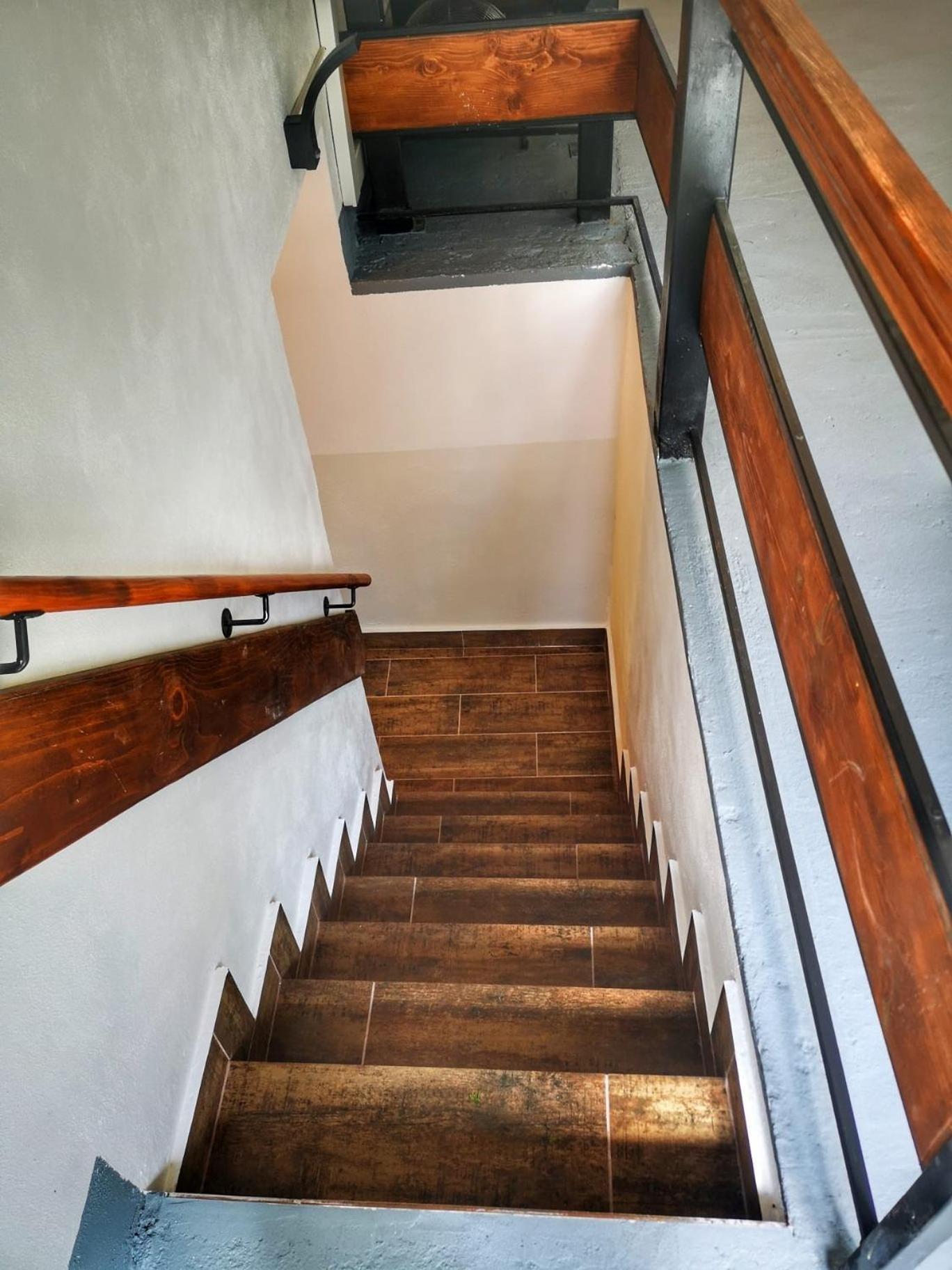 T House Apartment Sibiu Bagian luar foto